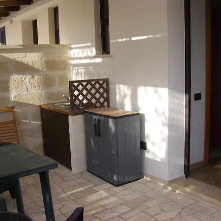 Otranto Le Sancinare Bed & Breakfast Casamassella Exterior photo