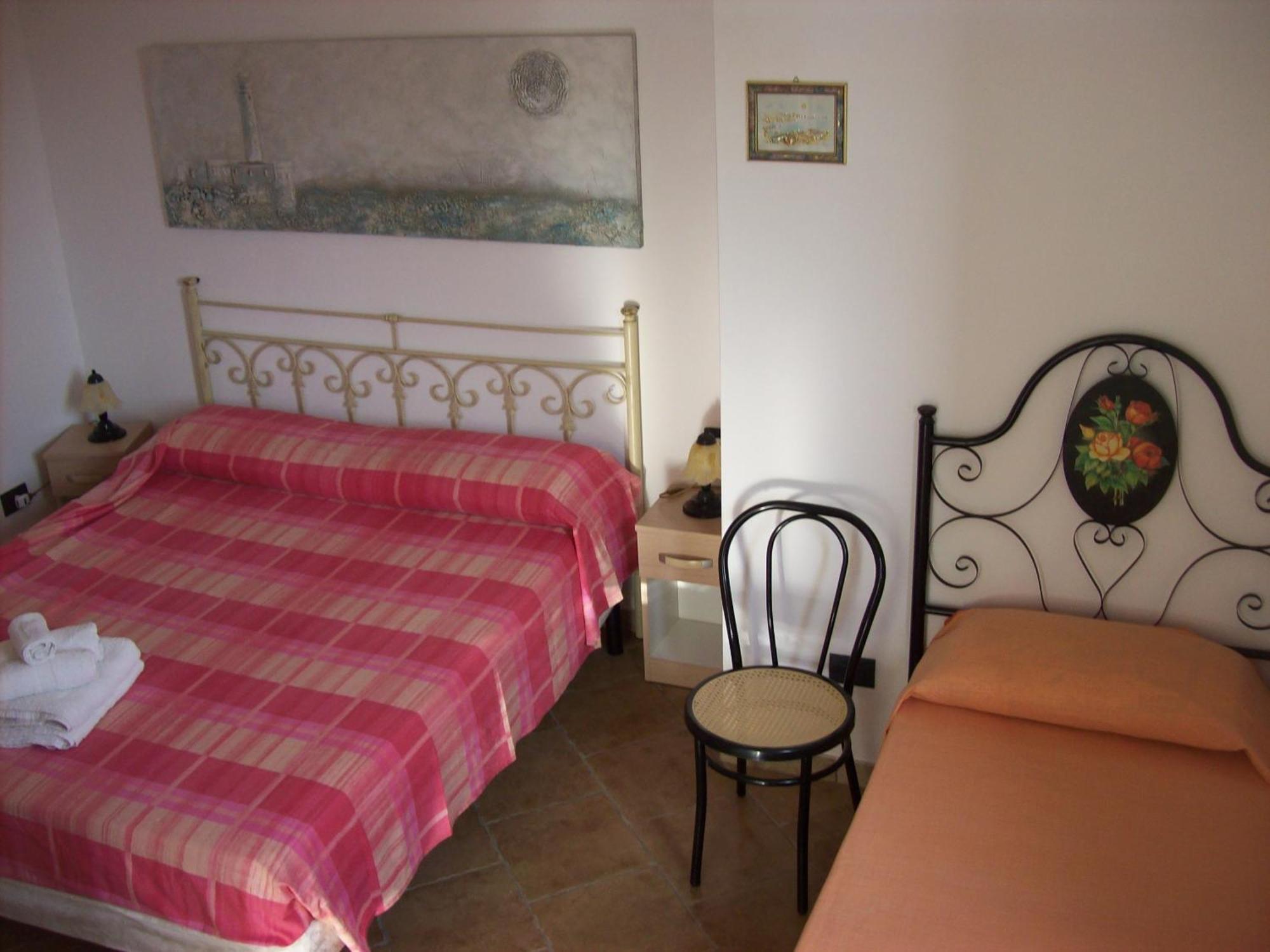 Otranto Le Sancinare Bed & Breakfast Casamassella Exterior photo