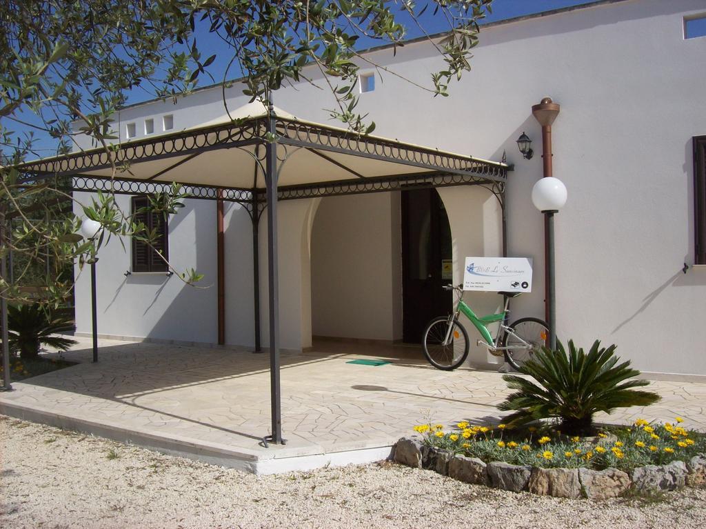 Otranto Le Sancinare Bed & Breakfast Casamassella Exterior photo