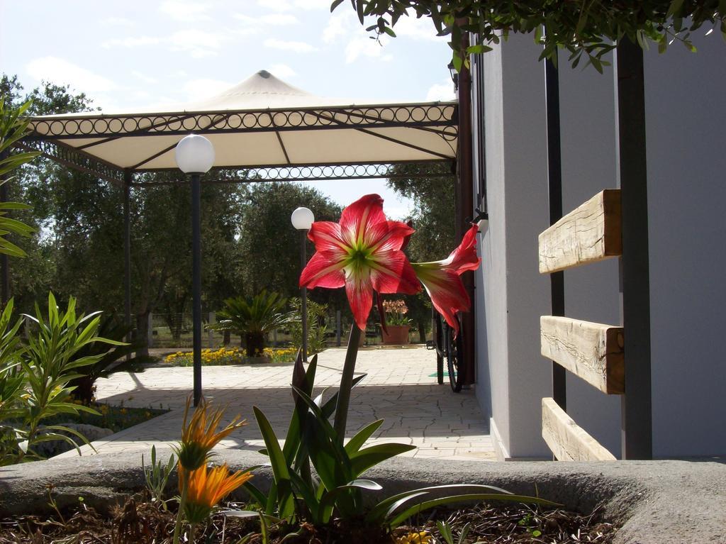 Otranto Le Sancinare Bed & Breakfast Casamassella Exterior photo