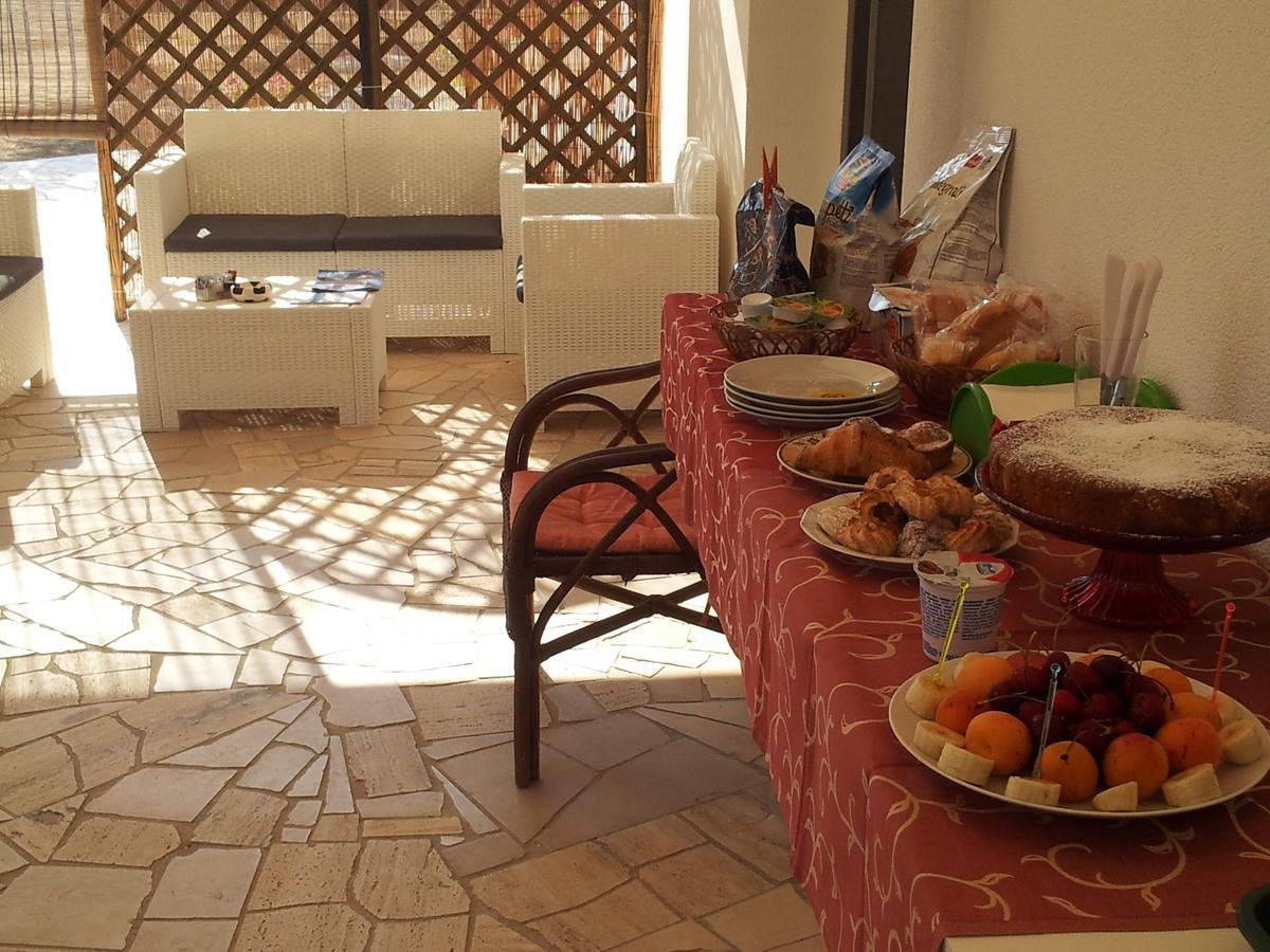Otranto Le Sancinare Bed & Breakfast Casamassella Exterior photo