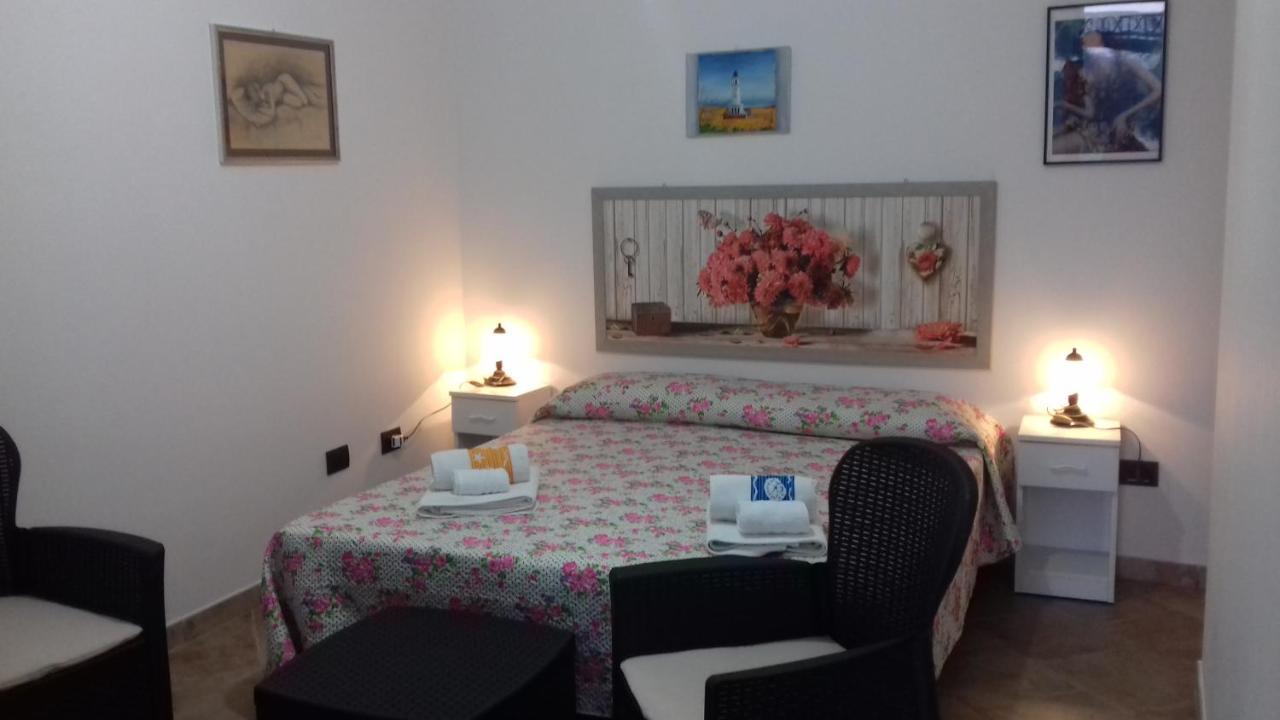 Otranto Le Sancinare Bed & Breakfast Casamassella Exterior photo